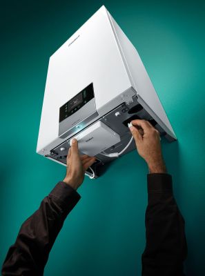 Vaillant VUI 32CS/1-5 cu boiler incorporat